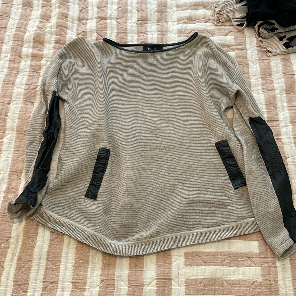 Medium BCX sweater with faux leather detail! Super cute!